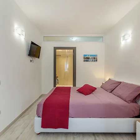 Πανσιόν Sette Colli 4*